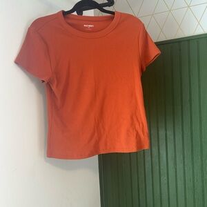 Old Navy Rust Ribbed Tee